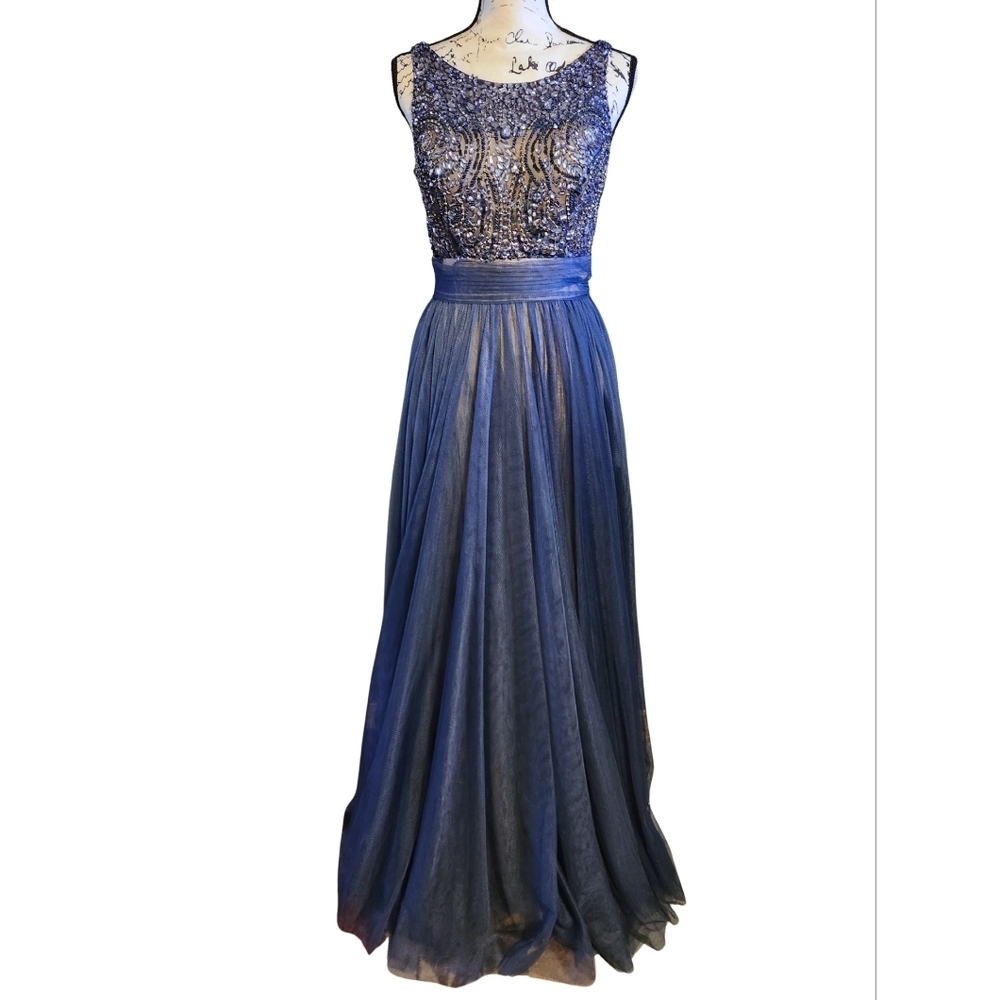 Fiesta Fashion Backless Navy Blue & Nude Dress - Picture 7 of 16